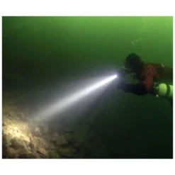 D850 Phare 2500 Lumen - Orcatorch 15 D850 Phare 2500 Lumen - Orcatorch -Vitesse et Profondeur d850 phare 2500 lumen orcatorch 7