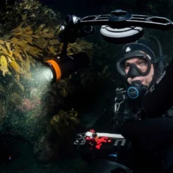 D910V Phare VIDEO 5000 Lumen - ORCA TORCH -Vitesse et Profondeur d910v phare video 5000 lumen orca torch 7